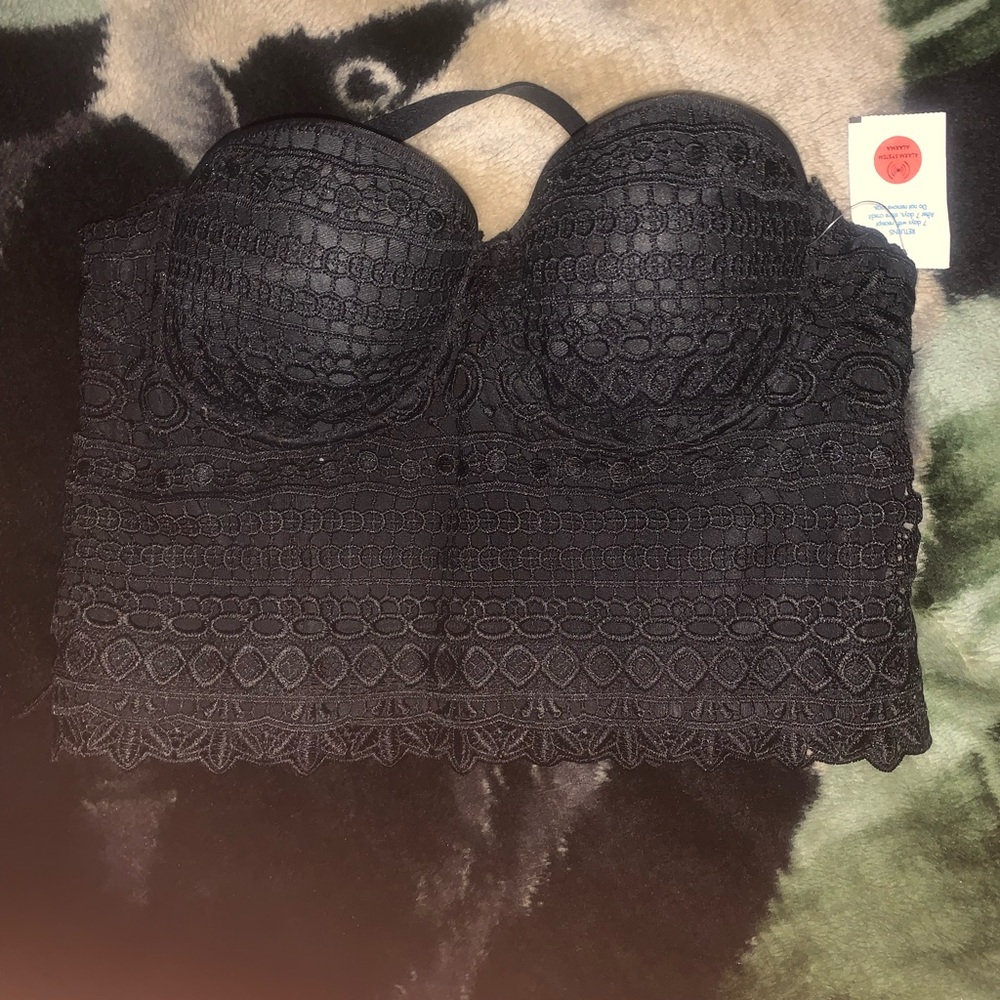 Black detailed corset